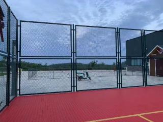 大學(xué)籃球場(chǎng)專(zhuān)用球場(chǎng)圍網(wǎng)