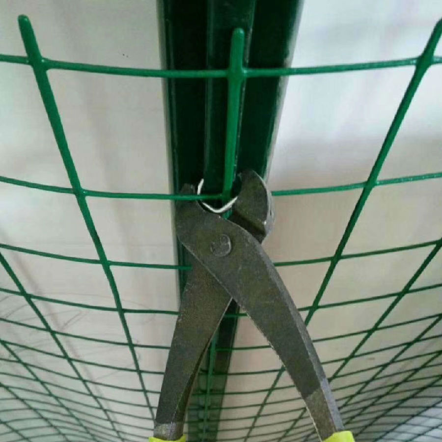 13333081799 (1) 13333081799 (1)